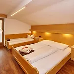 Guest house Fiegl Solden