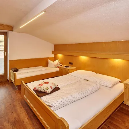 Guest house Fiegl Solden