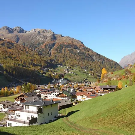 兰德豪斯菲戈尔旅馆 3*